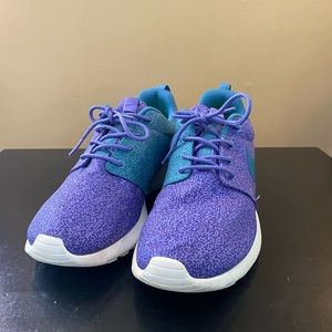 👟 EUC Nike Women’s Rosche Run “Purple Haze”, sz 8